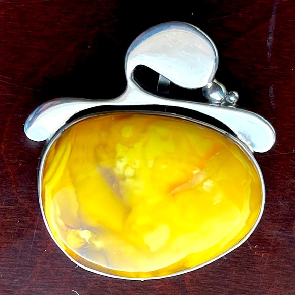 Golden Yellow Amber Sterling Modernist Style Pendant - Picture 1 of 16